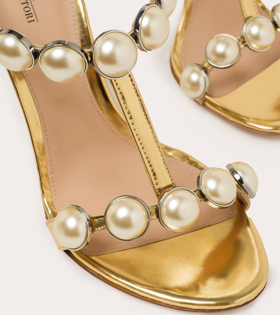 The Iconic Diana Sandal