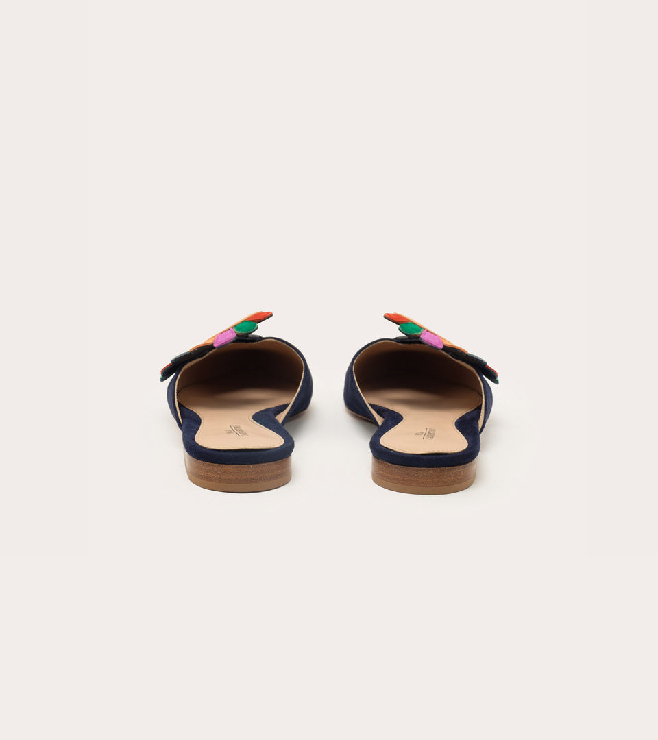 The Iconic Flower Mule