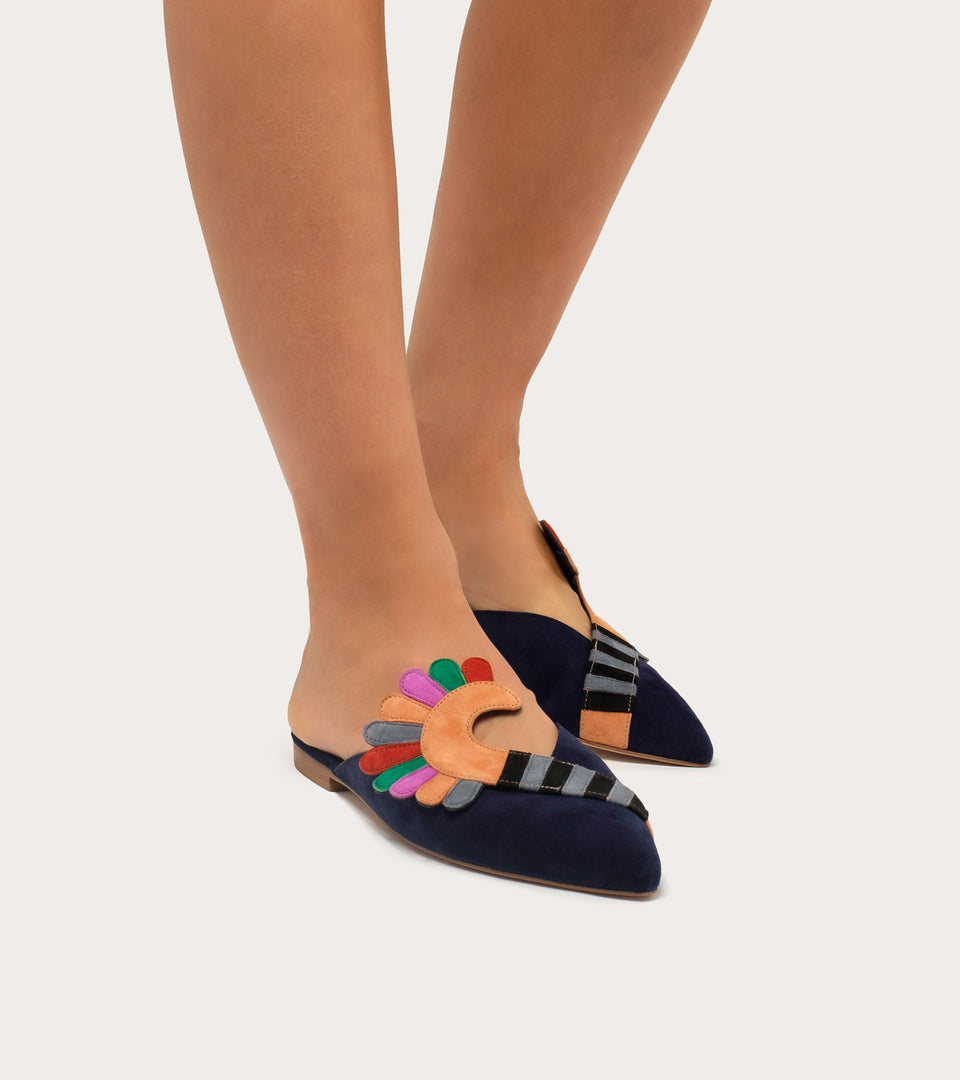 The Iconic Flower Mule