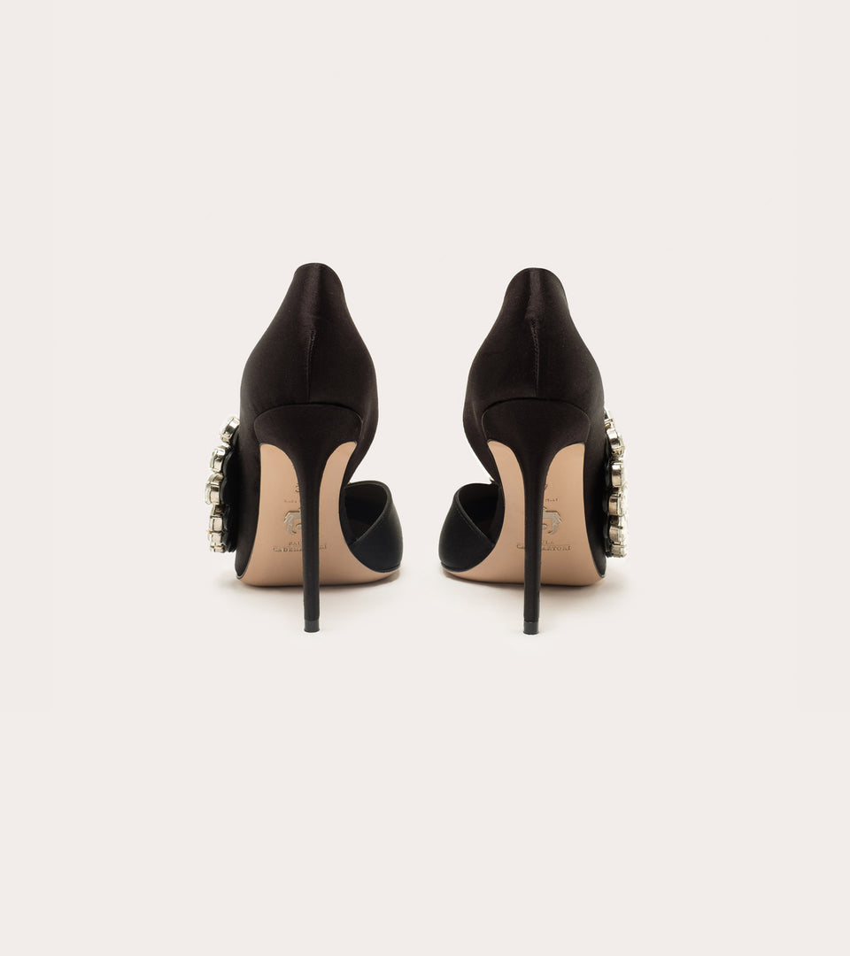 The Iconic Iris Pump